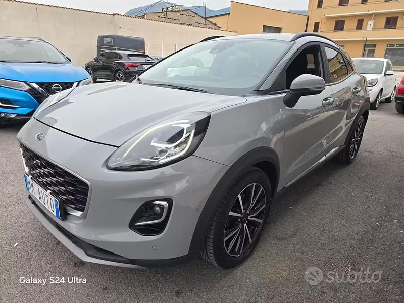 Usata Ford Puma Titanium 120 CV (88 kW) 2022 Grigio SUV