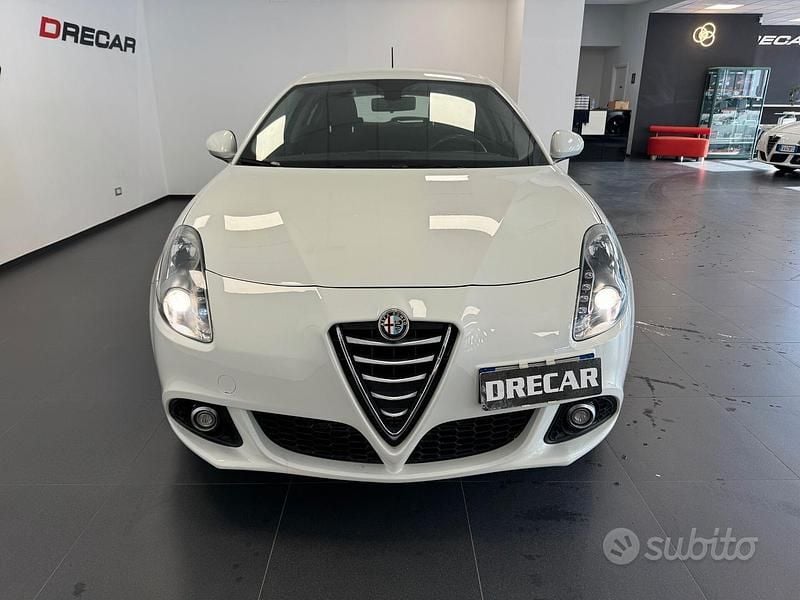Usata Alfa Romeo Giulietta 120 CV (88 kW) 2014 Bianco Utilitaria