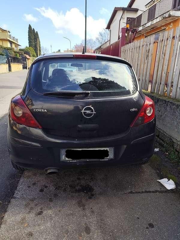 Usata Opel Corsa Sport 90 CV (66 kW) 2007 Utilitaria