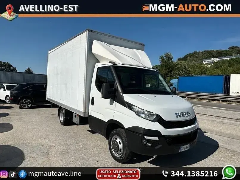 Usata Iveco Daily 145 CV (106 kW) 2016 Bianco