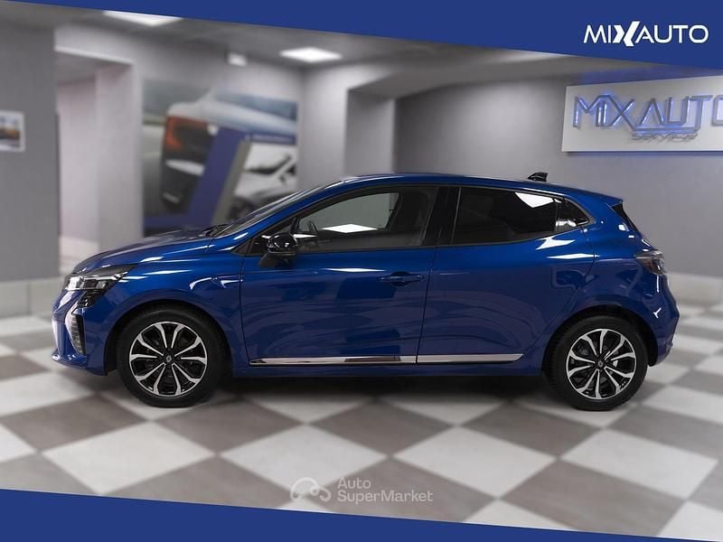 Usata Renault Clio V Techno 91 CV (66 kW) 2025 Blu Berlina