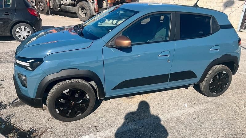 Usata Dacia Spring Extreme 47 kW (65 CV) 2025 Utilitaria