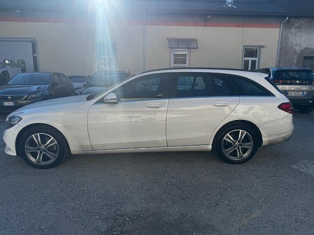 Usata Mercedes C220 Executive 194 CV (142 kW) 2019 Bianco Station wagon