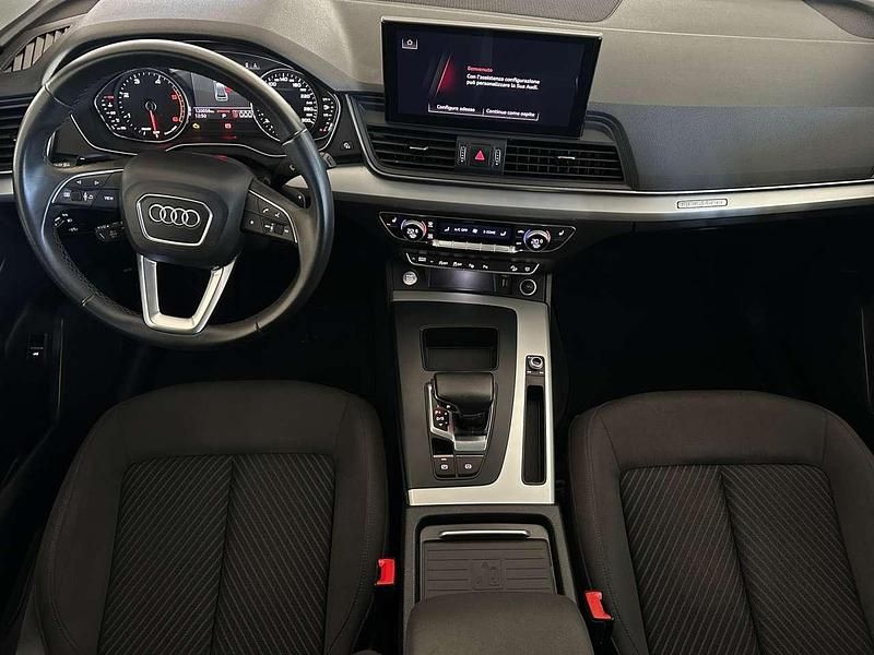Usata Audi Q5 Business 204 CV (150 kW) 2022 Grigio manhattan SUV