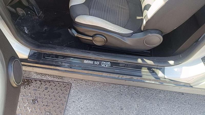 Usata Mini Cooper D 109 CV (80 kW) 2009 Grigio Utilitaria