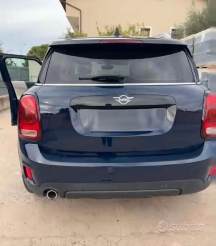 Usata Mini Cooper Countryman Business 149 CV (109 kW) 2018 Blu SUV