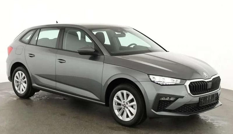Nuova Skoda Scala 116 CV (85 kW) 2026 Grigio Utilitaria