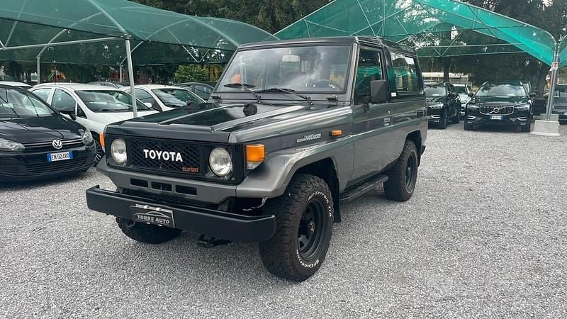 Grigio Usata 1989 Toyota Land Cruiser SUV | 14.000 € - Immagine 1/4