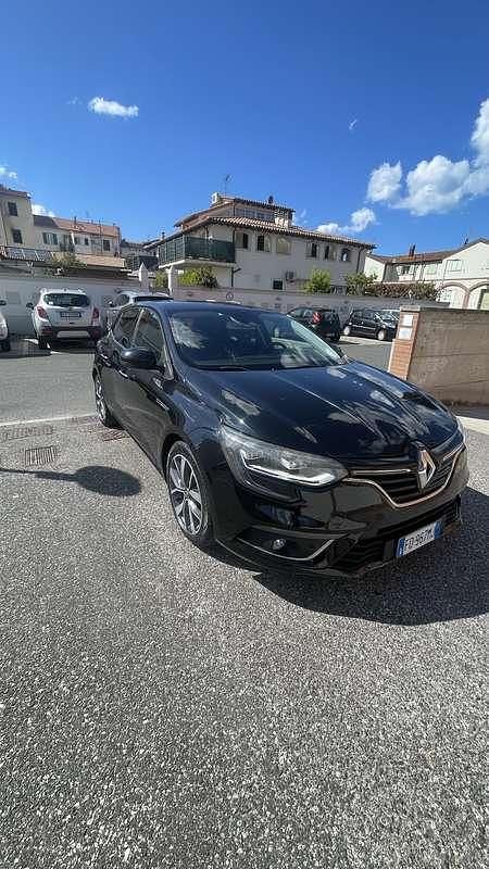 Usata Renault Mégane IV Bose Edition 110 CV (80 kW) 2016 Nero Berlina