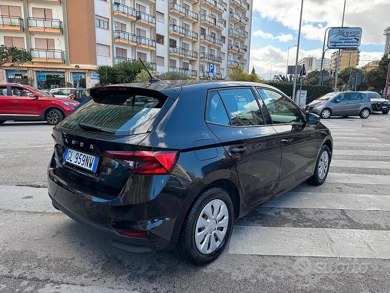 Usata Skoda Fabia Ambition 80 CV (58 kW) 2022 Nero Utilitaria