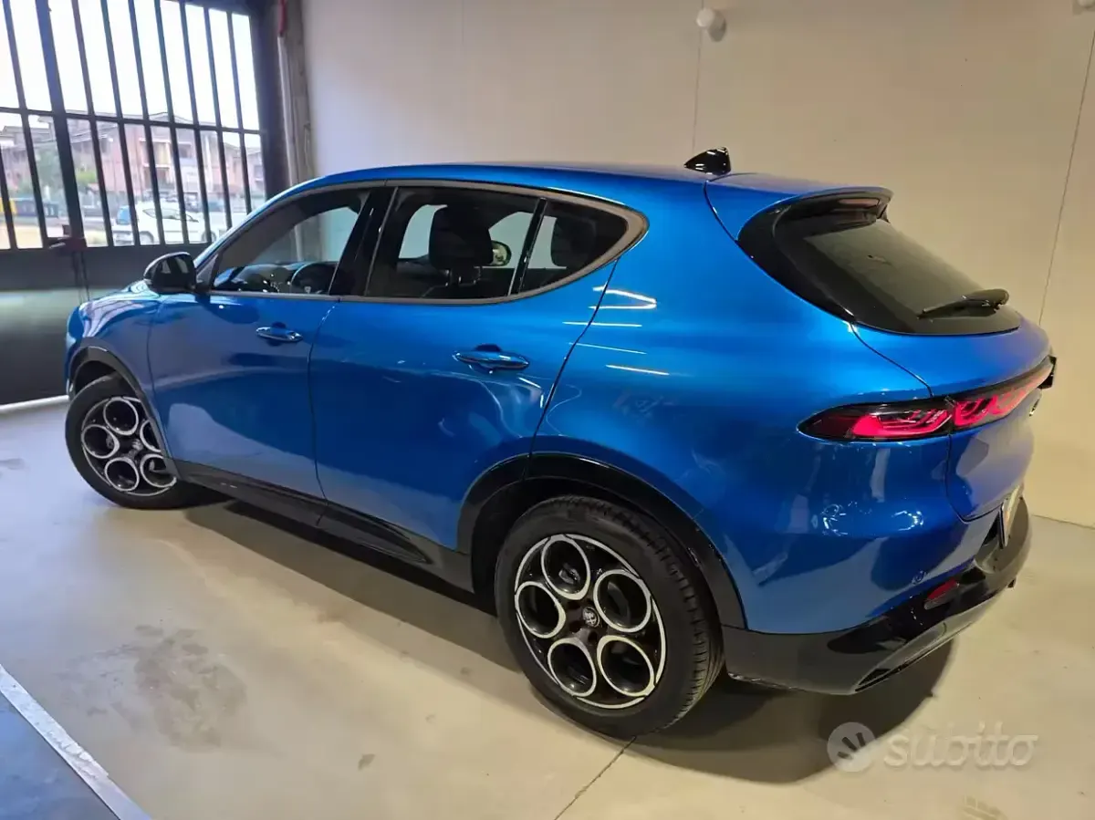 Usata Alfa Romeo Tonale Sprint 131 CV (96 kW) 2024 Blu/azzurro SUV