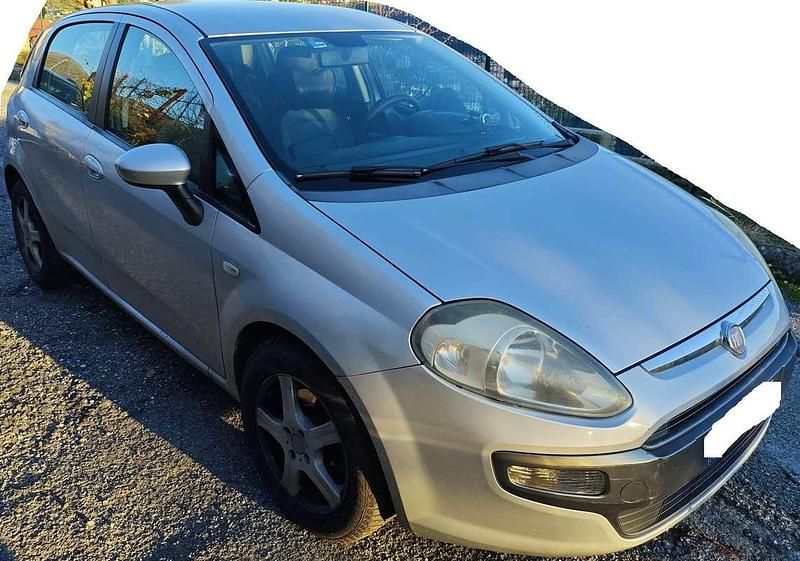 Usata Fiat Punto Evo Dynamic 90 CV (66 kW) 2010 Argento Utilitaria