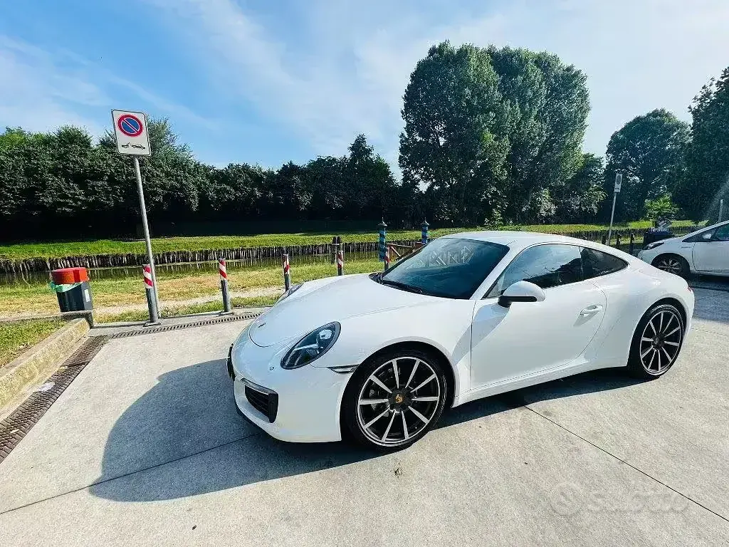 Usata Porsche 911 Carrera 370 CV (272 kW) 2017 Bianco Coupé