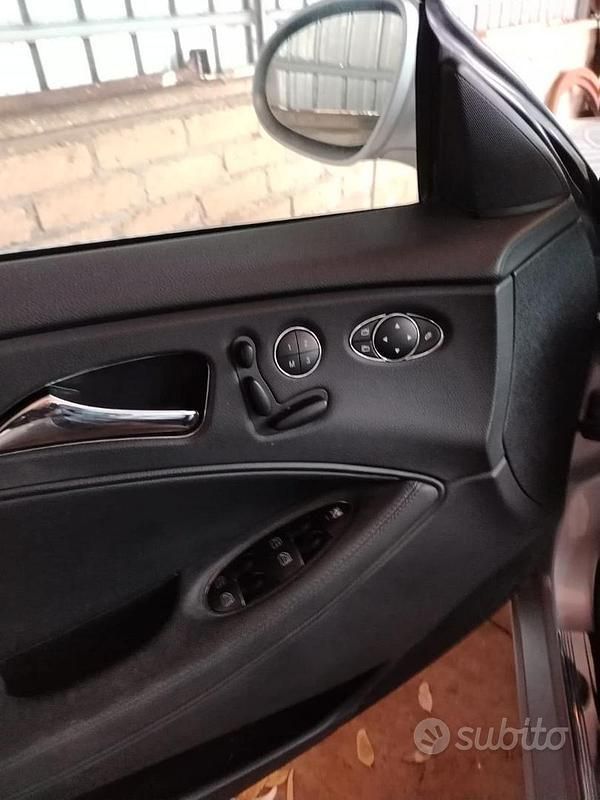 Usata Mercedes CLS320 224 CV (164 kW) 2007