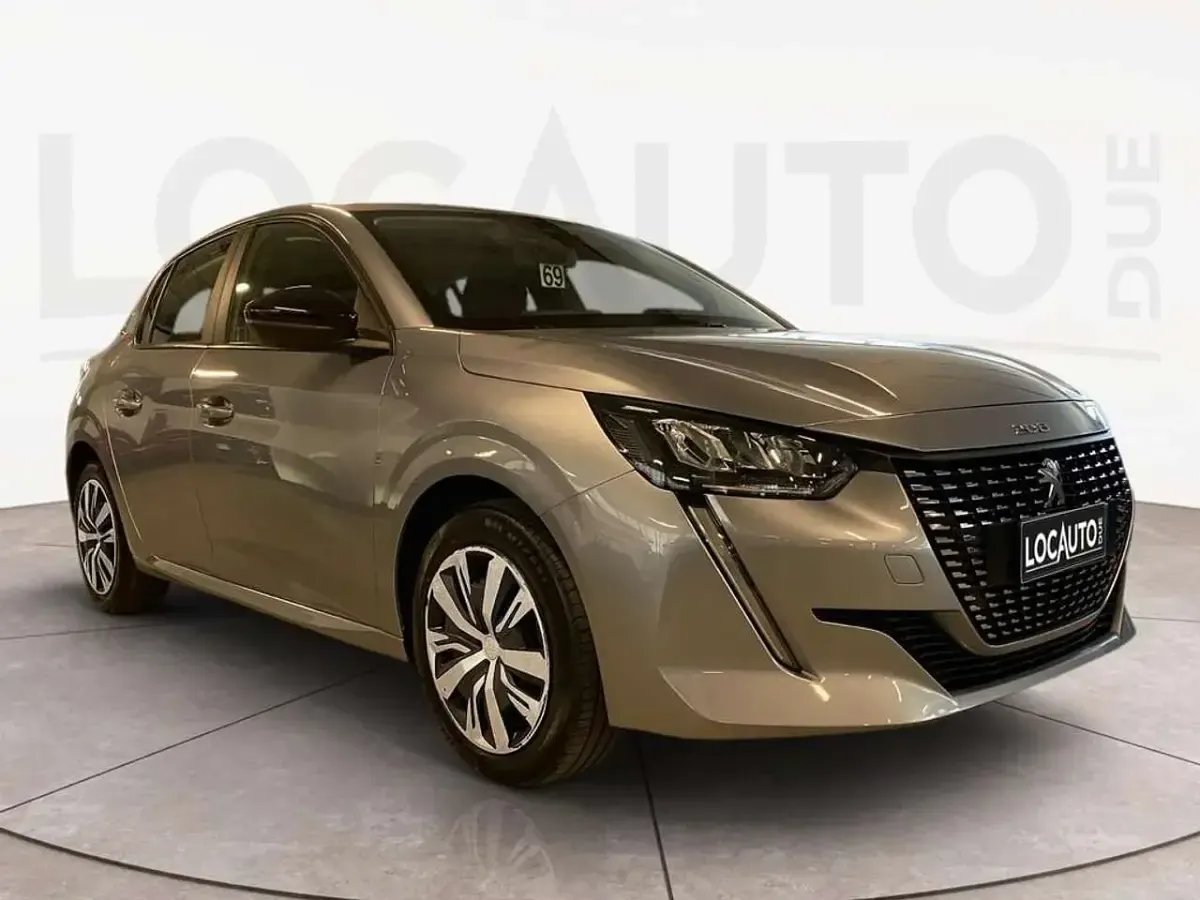 Usata Peugeot 208 Active 102 CV (75 kW) 2023 Grigio Utilitaria