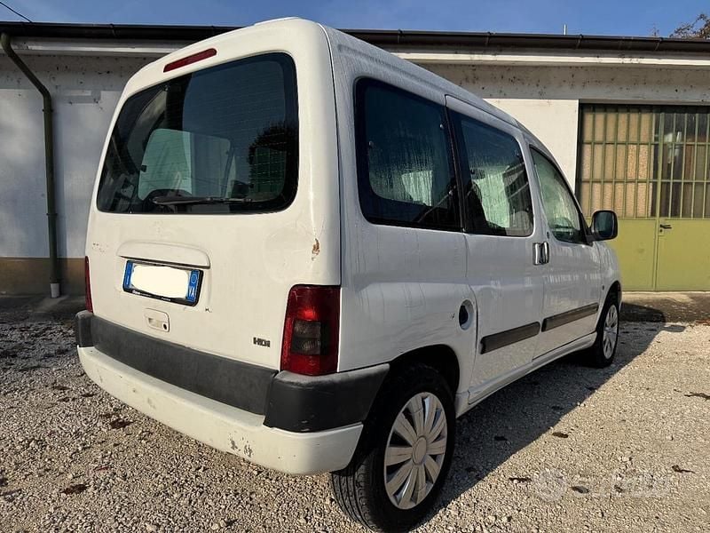 Usata Citroën Berlingo 90 CV (66 kW) 2003 Bianco Monovolume