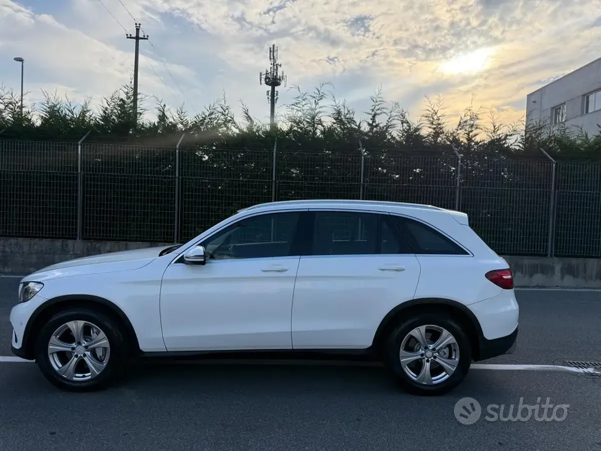 Usata Mercedes GLC220 Executive 170 CV (125 kW) 2015 Bianco SUV