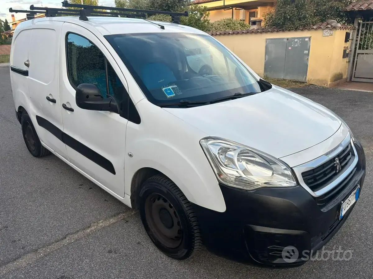 Usata Peugeot Partner 99 CV (72 kW) 2016 Bianco Monovolume