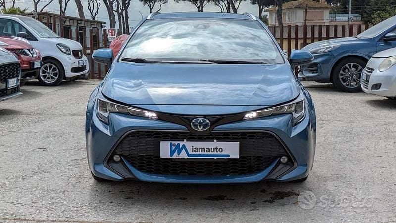 Usata Toyota Corolla Active 122 CV (89 kW) 2022 Blu Station wagon