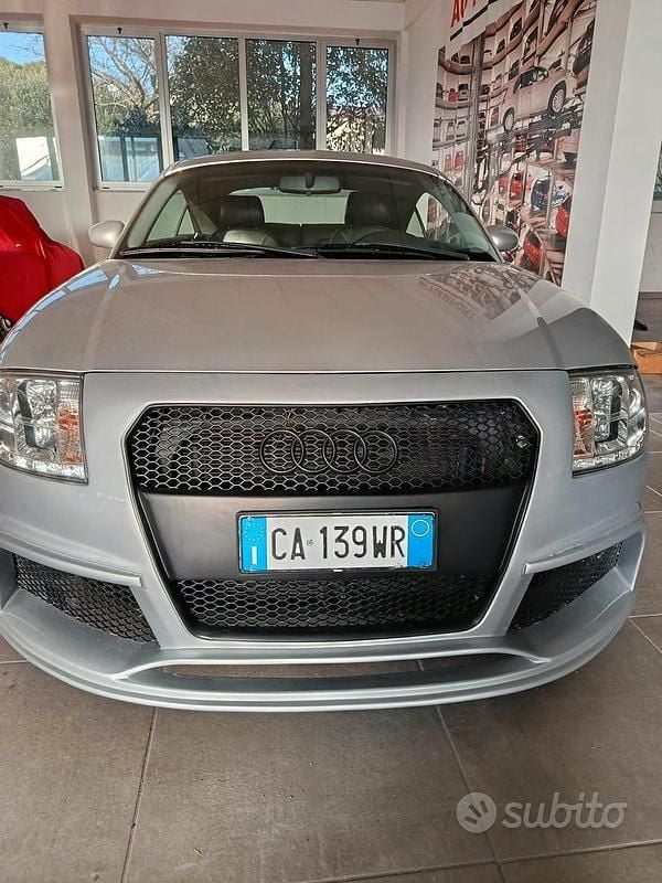 Usata Audi TT 179 CV (131 kW) 2000 Grigio Coupé