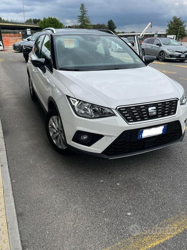 Usata 2018 Seat Arona SUV | 12.300 € (Ottimo prezzo) - Immagine 1/4