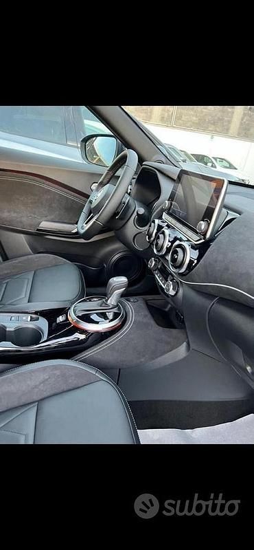 Usata Nissan Juke Tekna 114 CV (83 kW) 2022 Grigio SUV