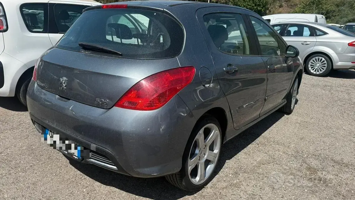 Usata Peugeot 308 Premium 109 CV (80 kW) 2008 Grigio Berlina