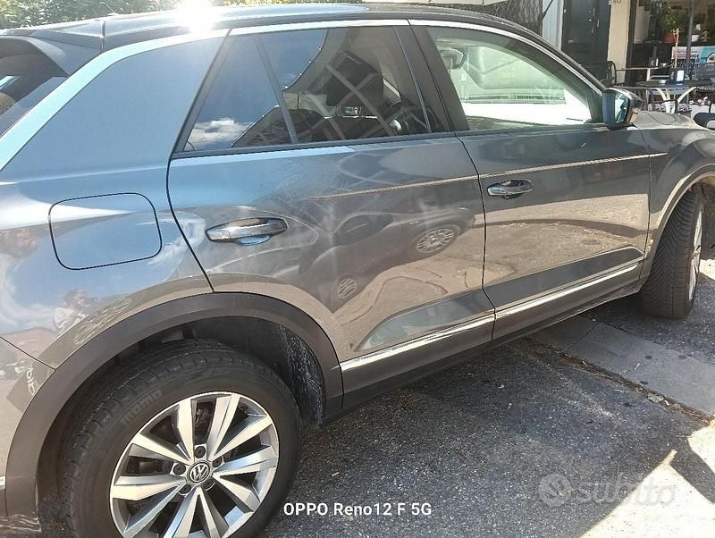 Usata VW T-Roc 2019 Grigio SUV