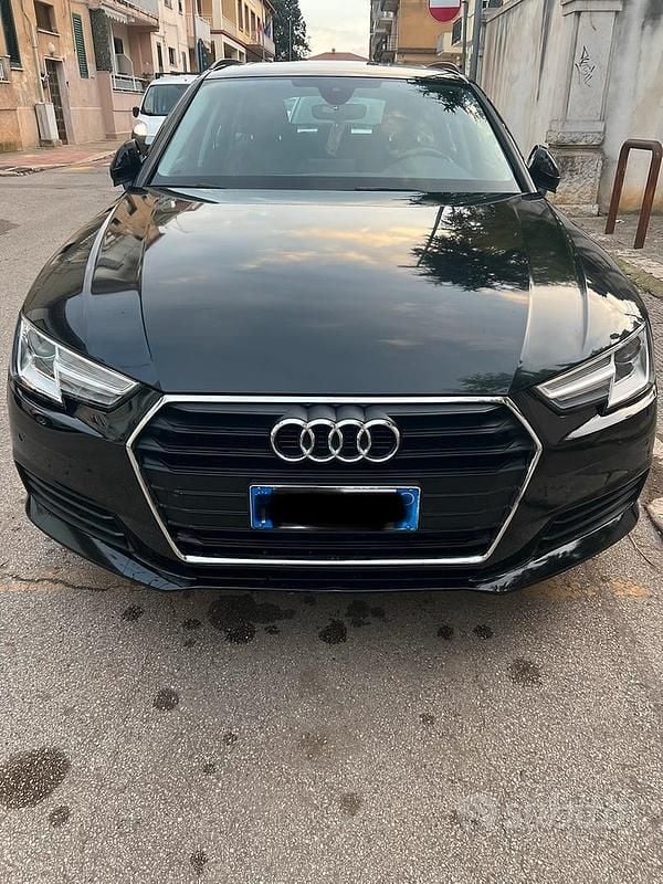 Usata Audi A4 Ambiente 150 CV (110 kW) 2018 Nero Station wagon