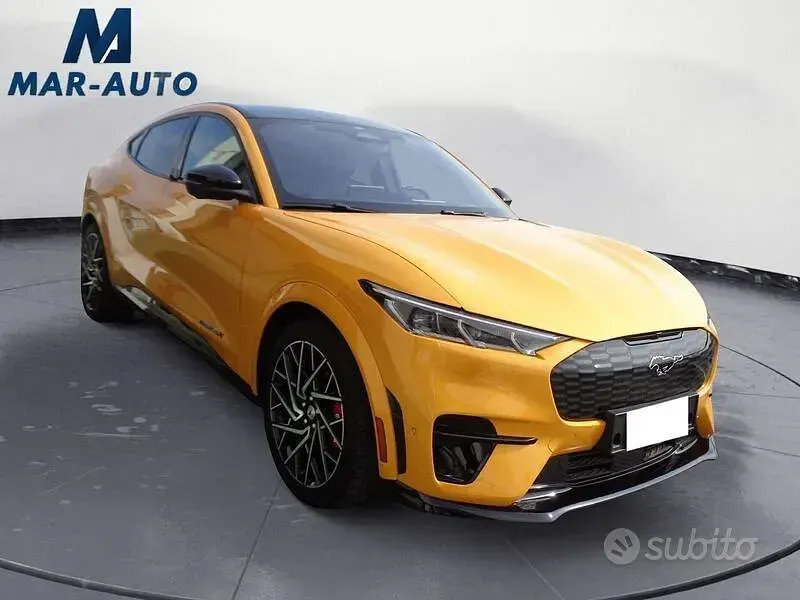 Usata Ford Mustang Mach-E 200 kW (272 CV) 2023 Arancione SUV