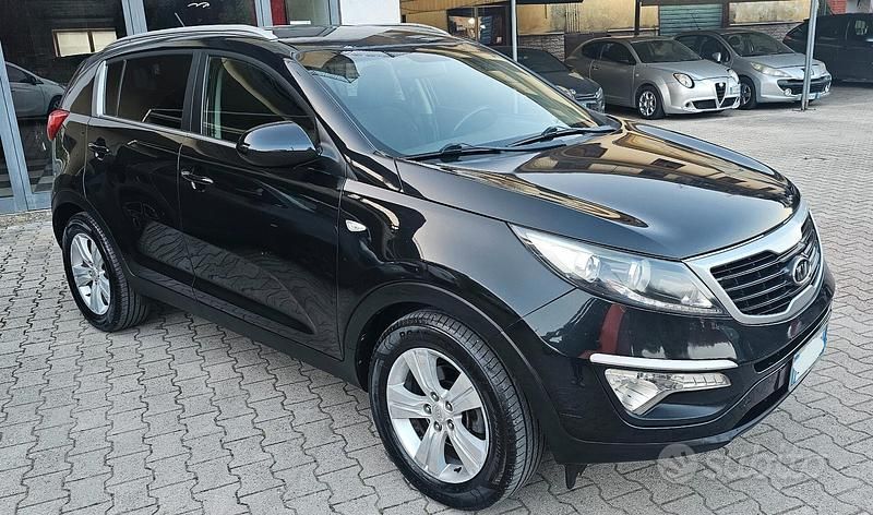 Usata Kia Sportage Active 115 CV (84 kW) 2011 Nero SUV
