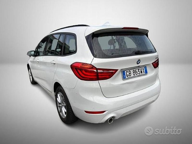 Usata BMW 216 Active Tourer Advantage 116 CV (85 kW) 2020 Bianco Monovolume