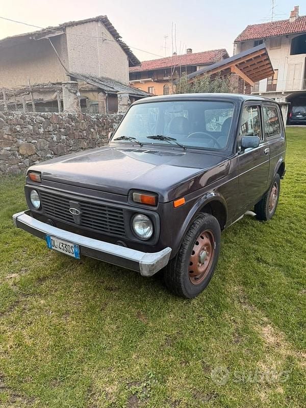 Usata Lada niva 80 CV (58 kW) 2007 SUV