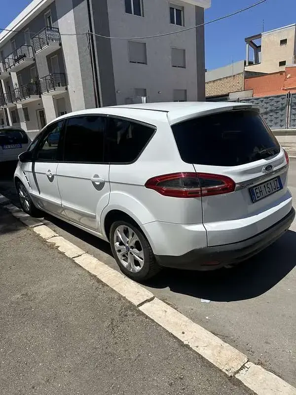 Usata Ford S-MAX Titanium 163 CV (119 kW) 2011 Monovolume