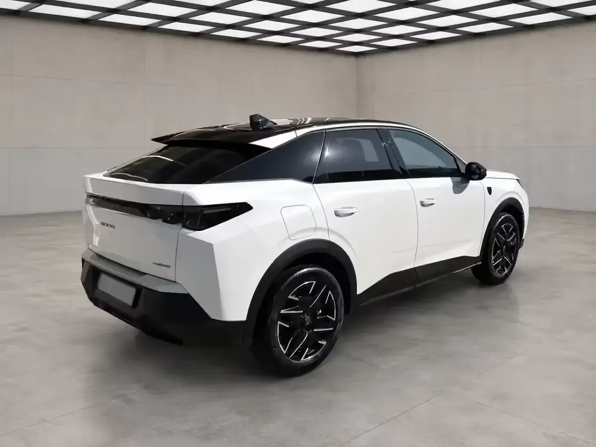 Usata Peugeot 3008 GTi 145 CV (106 kW) 2025 Bianco SUV