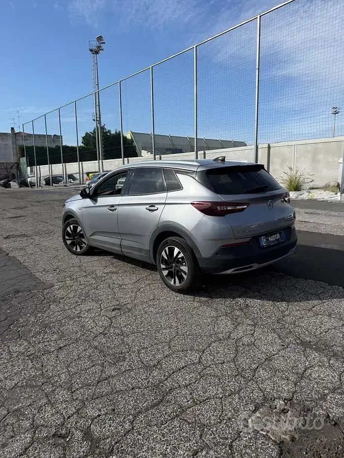 Usata Opel Grandland X Design Edition 131 CV (96 kW) 2021 Grigio SUV
