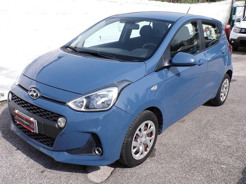 Usata Hyundai i10 67 CV (49 kW) 2017 Blu/azzurro Utilitaria