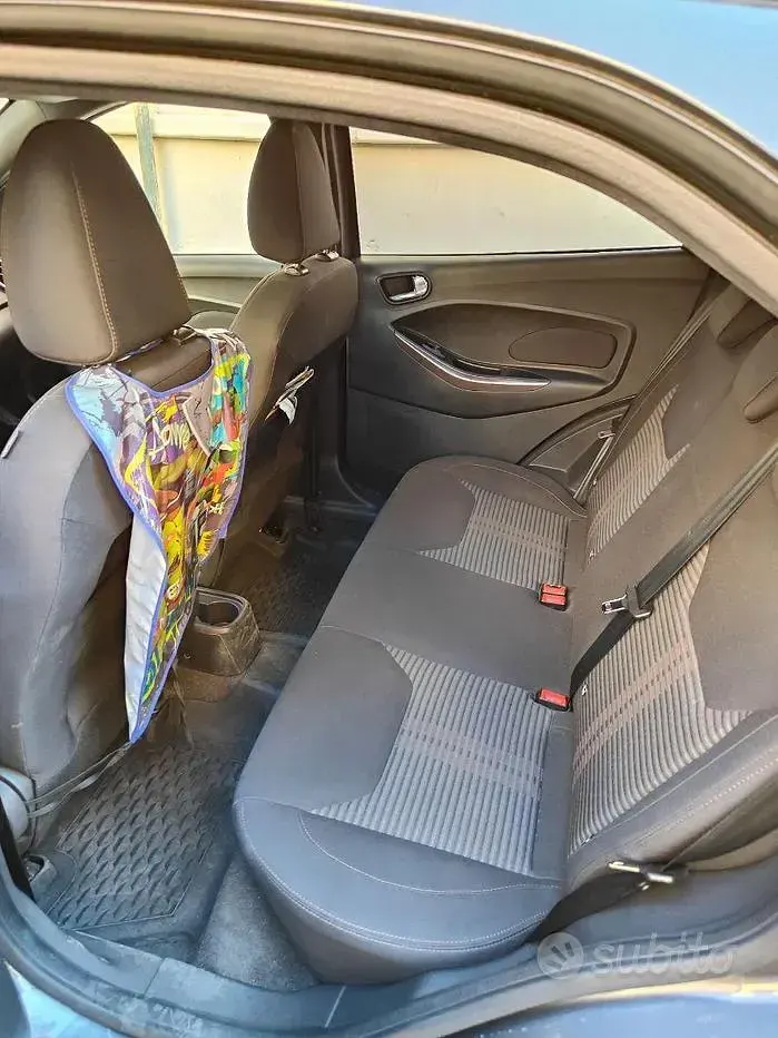 Usata Ford Ka Plus Active 86 CV (63 kW) 2018 Grigio Utilitaria