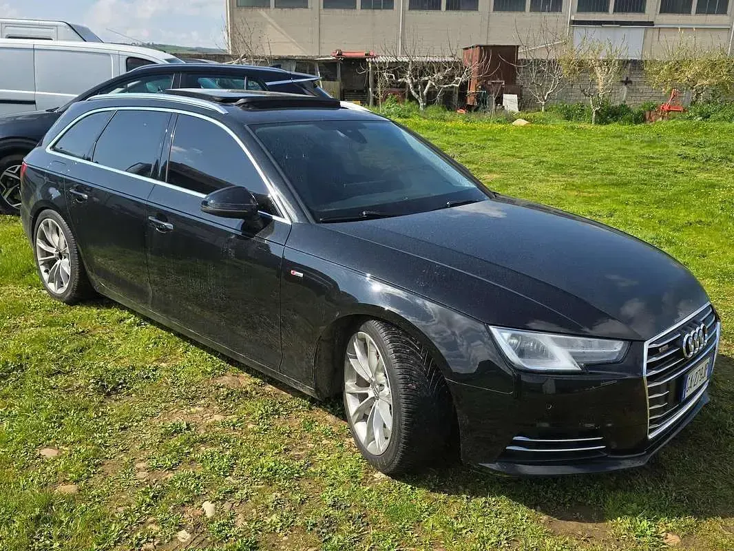 Usado Audi A4 Business 150 CV (110 kW) 2016 Negro Familiar