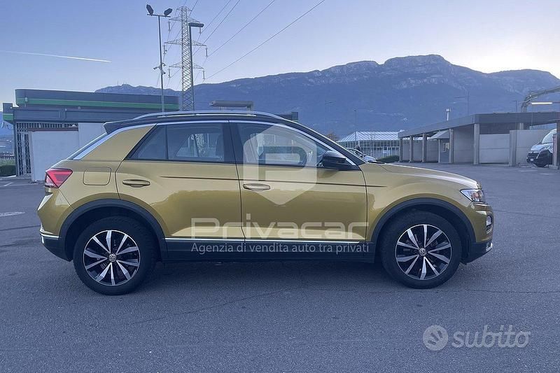 Usata VW T-Roc Advance 116 CV (85 kW) 2019 Giallo SUV