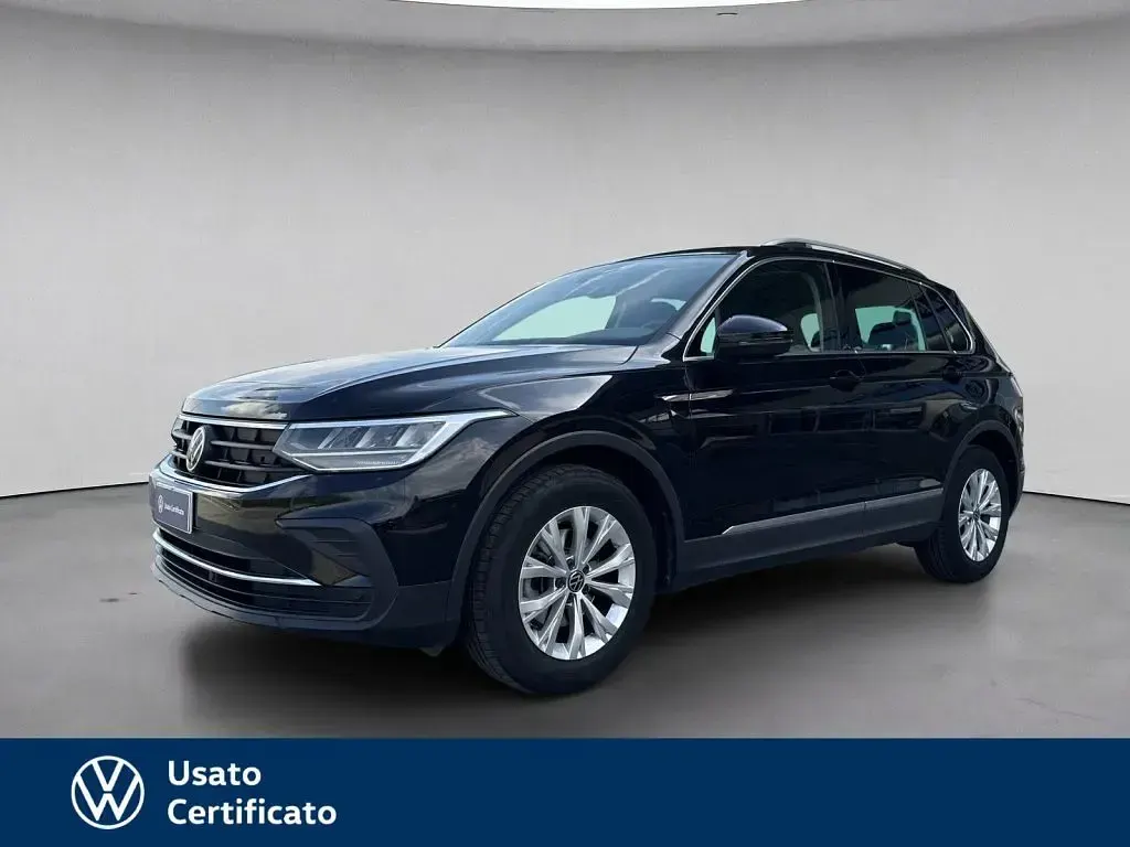 Usata VW Tiguan Life 131 CV (96 kW) 2023 SUV