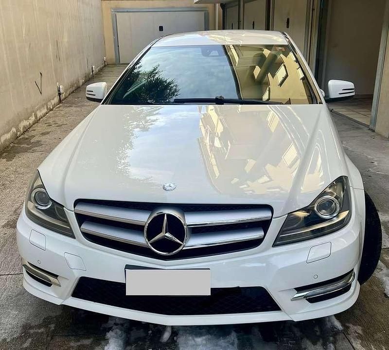 Usata Mercedes C220 Executive 170 CV (125 kW) 2011 Coupé