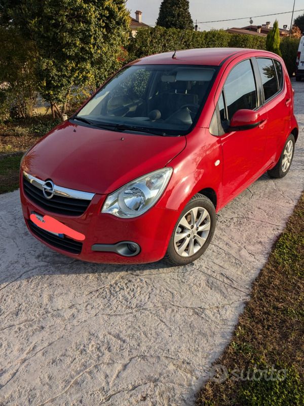 Usata Opel Agila 68 CV (50 kW) 2013 Rosso Utilitaria
