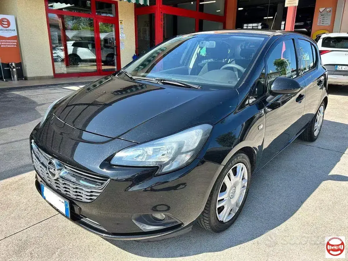 Usata Opel Corsa 90 CV (66 kW) 2017 Nero Utilitaria