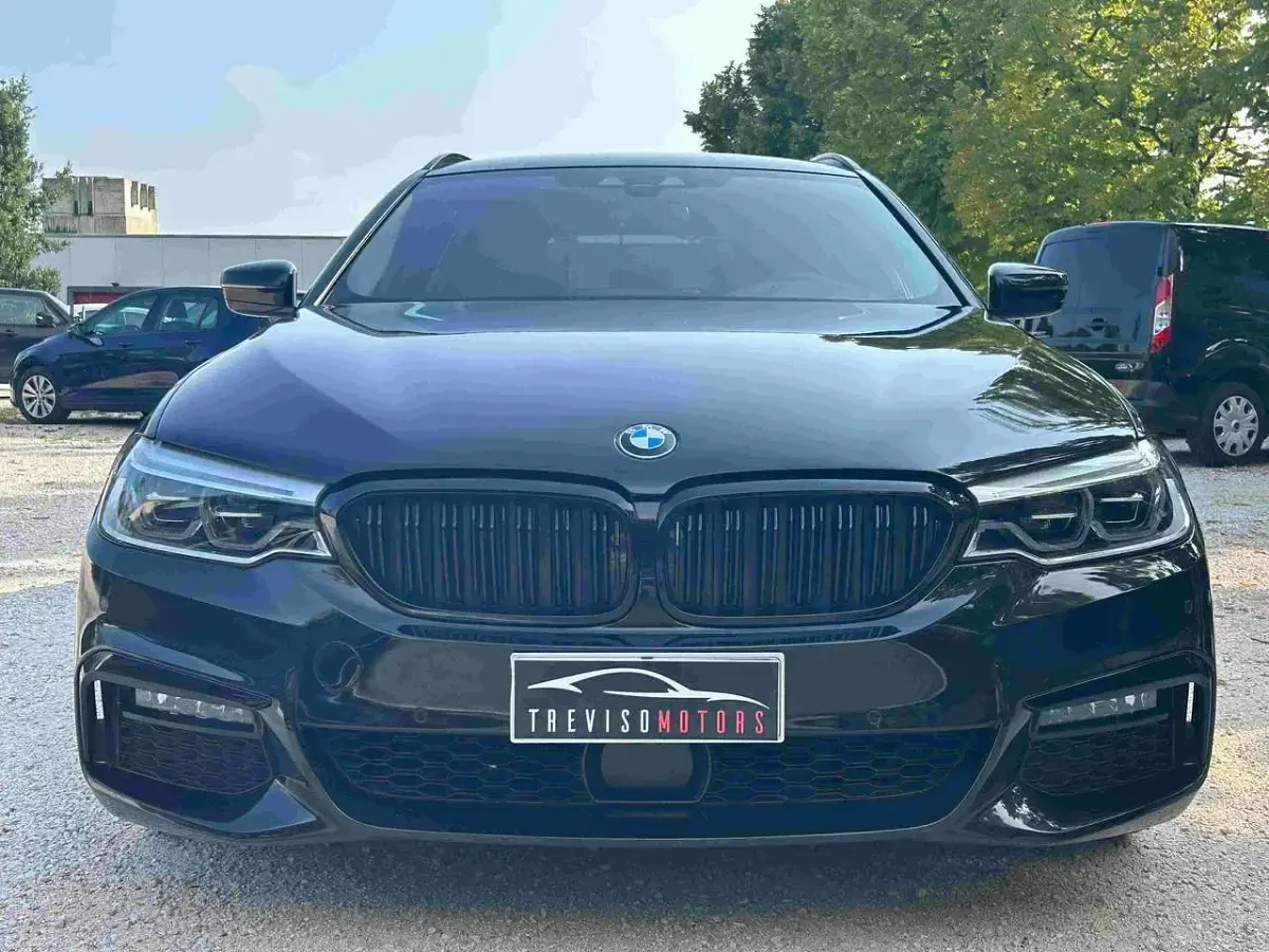 Usata BMW 520 M Sport 190 CV (139 kW) 2019 Nero Station wagon