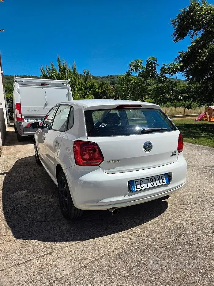Usata VW Polo 90 CV (66 kW) 2010 Bianco Utilitaria