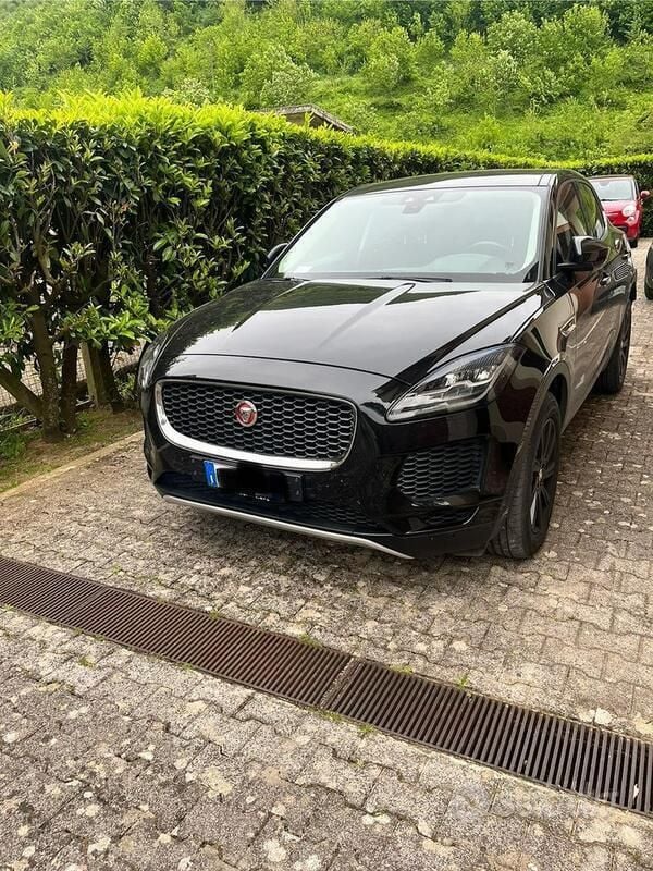 Usata Jaguar E-Pace S 150 CV (110 kW) 2018 Nero SUV