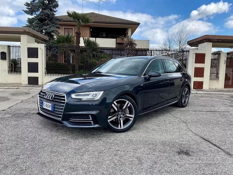 Usata Audi A4 S-Line 190 CV (139 kW) 2017 Grigio Station wagon