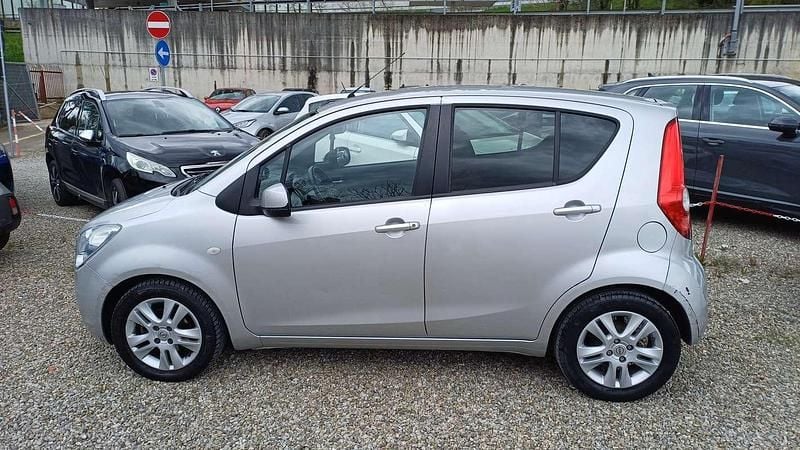 Usata Opel Agila 94 CV (69 kW) 2012 Argento Utilitaria