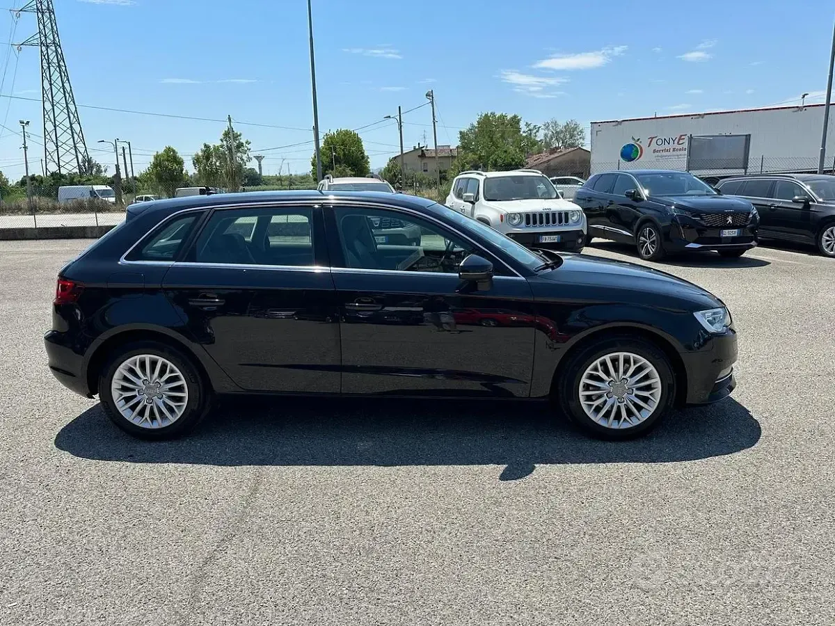 Usata Audi A3 Ambiente 150 CV (110 kW) 2013 Nero Berlina